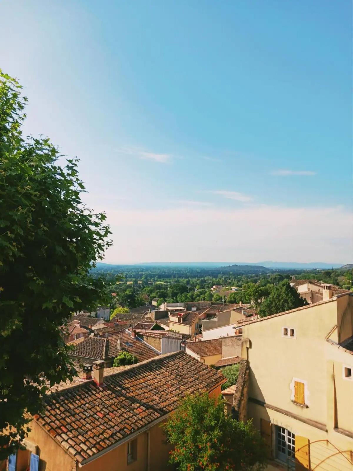 L'Appartement De L'Arche Chateauneuf-de-Gadagne Luaran gambar